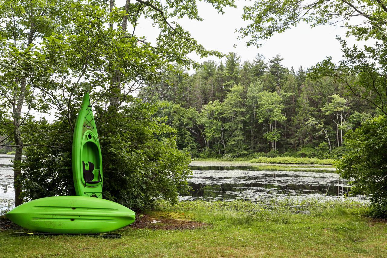 Tuxbury Pond Camping Resort Tiny House Emerson South Hampton Exterior photo